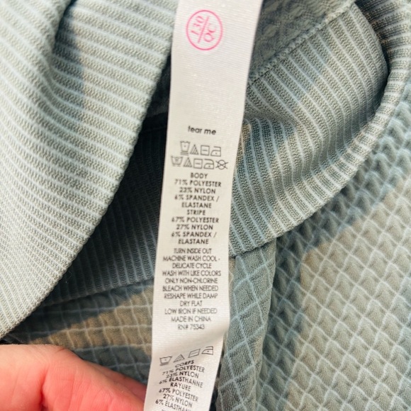 Bailey 44 Sport NWT Workout Set Leggings and Zip up Jacket Size Small - Picture 13 of 14